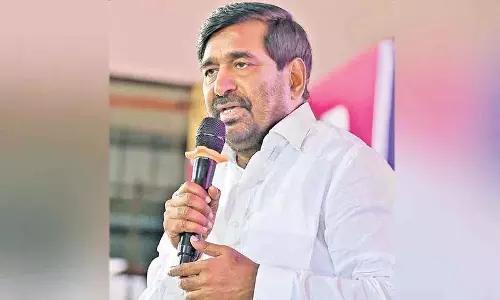कांग्रेस में शामिल हुए 10 विधायकों को अयोग्य घोषित किया जाना चाहिए: BRS कांग्रेस में शामिल हुए 10 विधायकों को अयोग्य घोषित किया जाना चाहिए: BRS