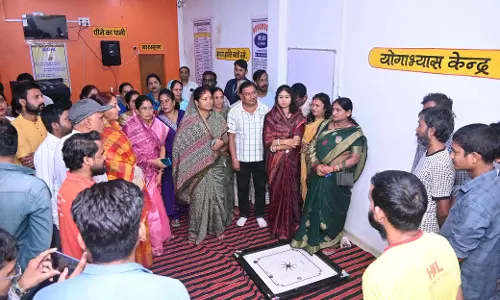 नशामुक्ति केंद्र का निरीक्षण: मंत्री लक्ष्मी रजवाड़े ने व्यवस्थाओं का लिया जायजा नशामुक्ति केंद्र का निरीक्षण: मंत्री लक्ष्मी रजवाड़े ने व्यवस्थाओं का लिया जायजा