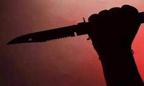 Vijayawada: गलत डोसा ऑर्डर पर होटल स्टाफ ने ग्राहक पर चाकू से हमला किया