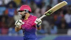 Sports: यूएई ने ओमान को हराया, अब भी सुपर फोर में जगह बना सकता है Sports: यूएई ने ओमान को हराया, अब भी सुपर फोर में जगह बना सकता है