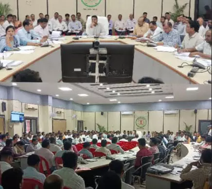 प्रधानमंत्री आवास योजना : ग्रामीण की प्रगति को लेकर जिला पंचायत महासमुंद में समीक्षा बैठक प्रधानमंत्री आवास योजना : ग्रामीण की प्रगति को लेकर जिला पंचायत महासमुंद में समीक्षा बैठक