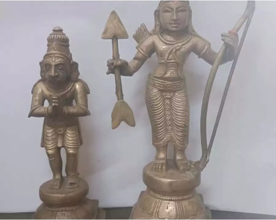 Devanahalli : मूर्ति चोरी, आरोपी गिरफ्तार Devanahalli : मूर्ति चोरी, आरोपी गिरफ्तार