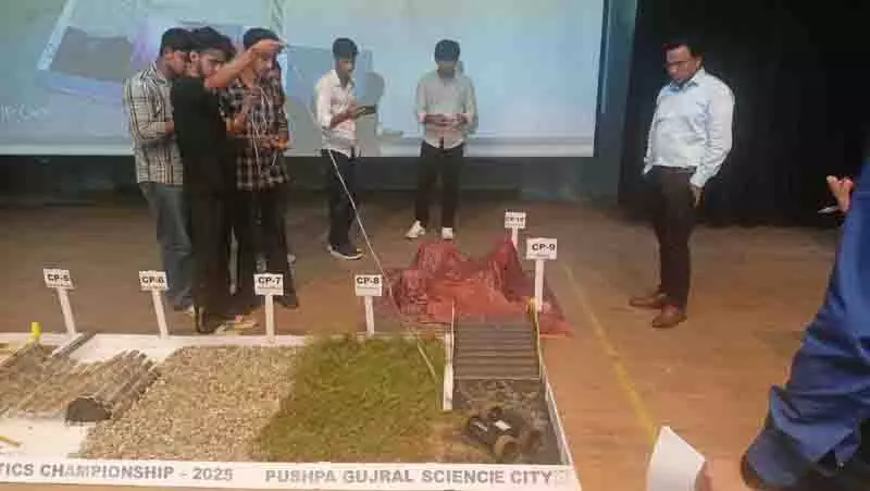 Pushpa Gujral साइंस सिटी में इंजीनियर्स डे के उपलक्ष्य में रोबोटिक्स चैंपियनशिप का आयोजन Pushpa Gujral साइंस सिटी में इंजीनियर्स डे के उपलक्ष्य में रोबोटिक्स चैंपियनशिप का आयोजन