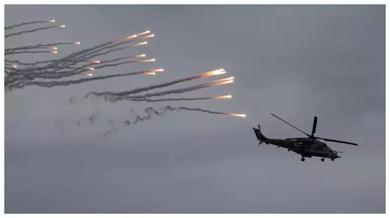 Russia द्वारा परमाणु और पारंपरिक ताकतों के प्रदर्शन से नाटो चिंतित Russia द्वारा परमाणु और पारंपरिक ताकतों के प्रदर्शन से नाटो चिंतित