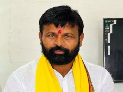 Kolhapur के मराठा समुदाय ने अंतरजातीय विवाह पर हाके के बयान पर प्रतिक्रिया व्यक्त की Kolhapur के मराठा समुदाय ने अंतरजातीय विवाह पर हाके के बयान पर प्रतिक्रिया व्यक्त की