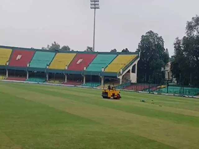 ऑस्ट्रेलिया ए और भारत ए के बीच वनडे सीरीज के लिए ग्रीन पार्क स्टेडियम में तैयारियां शुरू ऑस्ट्रेलिया ए और भारत ए के बीच वनडे सीरीज के लिए ग्रीन पार्क स्टेडियम में तैयारियां शुरू