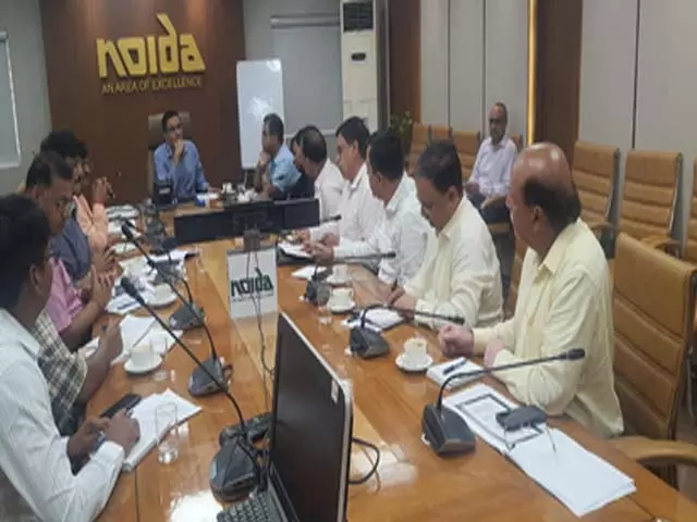 नोएडा प्राधिकरण ने डेंगू-मलेरिया रोकथाम को लेकर चलाई विशेष मुहिम, अधिकारियों को सौंपी जिम्मेदारियां नोएडा प्राधिकरण ने डेंगू-मलेरिया रोकथाम को लेकर चलाई विशेष मुहिम, अधिकारियों को सौंपी जिम्मेदारियां
