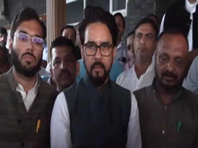 ऊना में अनुराग ठाकुर की व्यापारियों संग बैठक, जीएसटी कटौती को बताया जनता का तोहफा ऊना में अनुराग ठाकुर की व्यापारियों संग बैठक, जीएसटी कटौती को बताया जनता का तोहफा