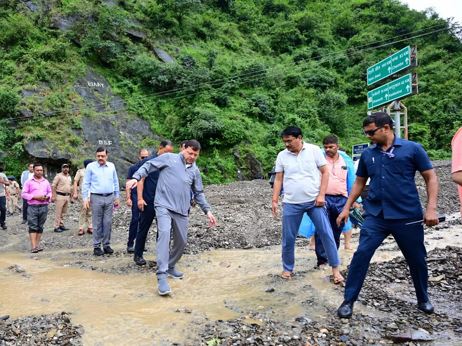CM धामी ने 50वां जन्मदिन आपदा प्रबंधन को किया समर्पित CM धामी ने 50वां जन्मदिन आपदा प्रबंधन को किया समर्पित