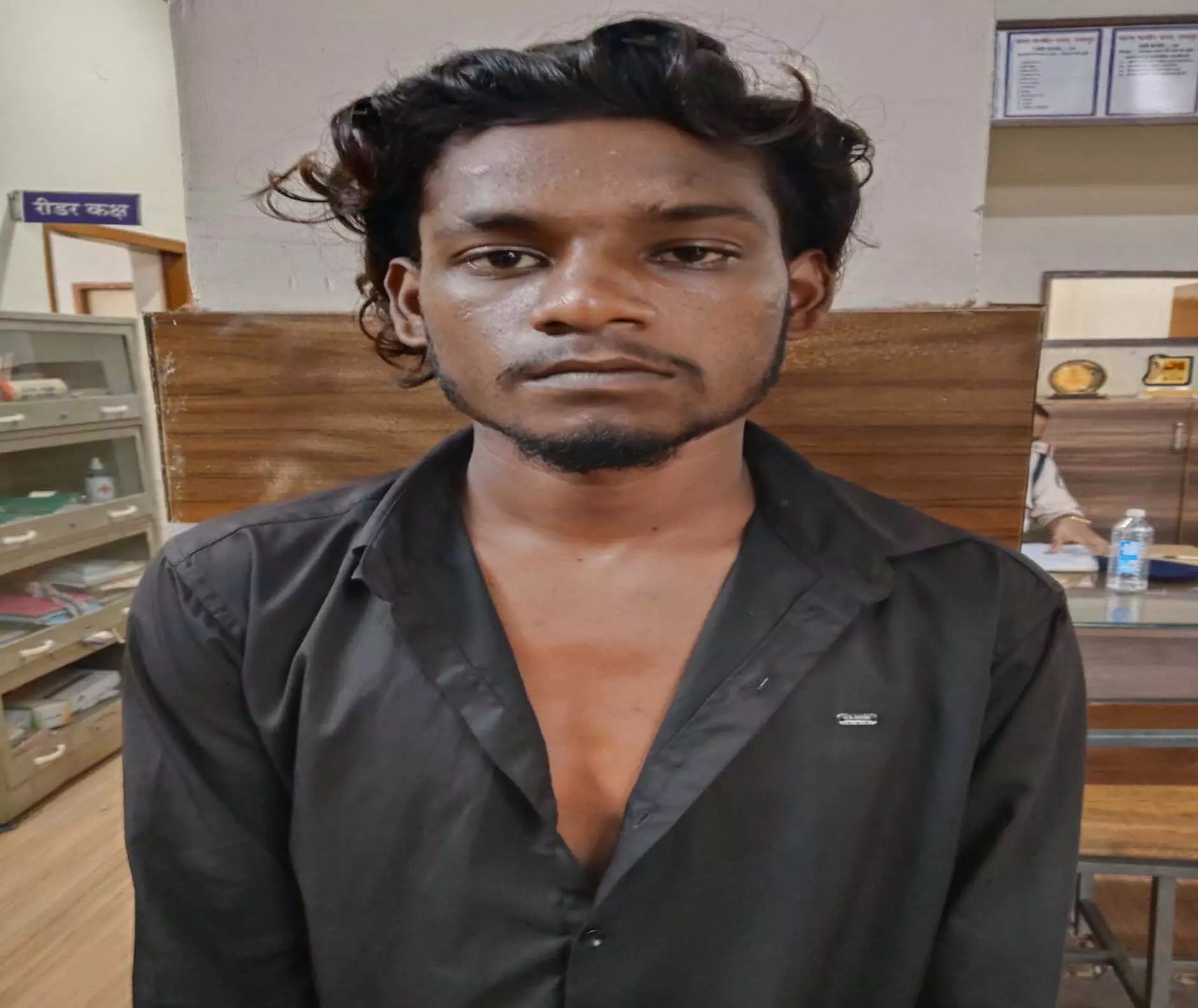 बंधक बनाकर वाहन लूटने वाला फरार आरोपी प्रेम यादव गिरफ्तार बंधक बनाकर वाहन लूटने वाला फरार आरोपी प्रेम यादव गिरफ्तार