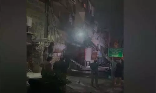 Ludhiana: बाजार में लगी भीषण आग, कई दुकानें जलकर राख