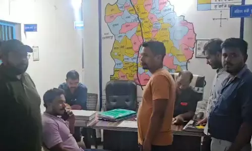 पास्टर ने बिना अनुमति के धर्म सभा बुलाया, धर्मांतरण के आरोप में गिरफ्तारी की कार्रवाई पास्टर ने बिना अनुमति के धर्म सभा बुलाया, धर्मांतरण के आरोप में गिरफ्तारी की कार्रवाई
