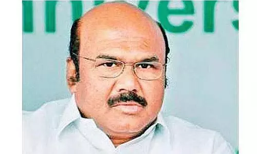 एआईएडीएमके के वोट विजय को नहीं मिलेंगे: T. Jayakumar