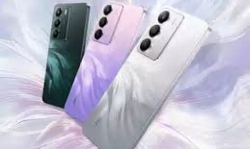 Realme P3 Lite 5G: 6000mAh बैटरी और 18GB तक रैम, कम कीमत में लॉन्च हुआ ये धांसू 5G फोन Realme P3 Lite 5G: 6000mAh बैटरी और 18GB तक रैम, कम कीमत में लॉन्च हुआ ये धांसू 5G फोन