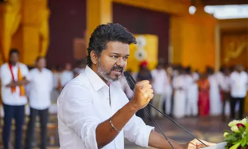 Tamil Nadu : चेन्नई में विजय के प्रचार की अनुमति मांगने के लिए पुलिस को याचिका Tamil Nadu : चेन्नई में विजय के प्रचार की अनुमति मांगने के लिए पुलिस को याचिका