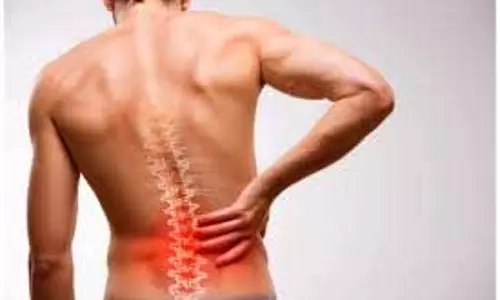 Health: जानिए कमर से लेकर पैरों तक दर्द किस बीमारी का है लक्षण