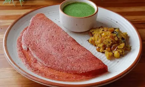 Beetroot Dosa:इसके साथ करें सुबह की स्वादिष्ट और सेहतमंद शुरुआत Beetroot Dosa:इसके साथ करें सुबह की स्वादिष्ट और सेहतमंद शुरुआत