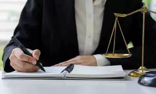 HC ने डीसी और SSP मलेरकोटला को न्यायिक अधिकारियों के लिए सरकारी आवास खाली करने का आदेश दिया HC ने डीसी और SSP मलेरकोटला को न्यायिक अधिकारियों के लिए सरकारी आवास खाली करने का आदेश दिया