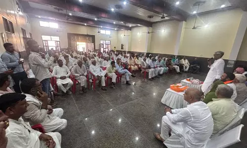 BJP की स्थानीय इकाई के प्रमुखों ने महम में बैठक से वॉकआउट किया BJP की स्थानीय इकाई के प्रमुखों ने महम में बैठक से वॉकआउट किया