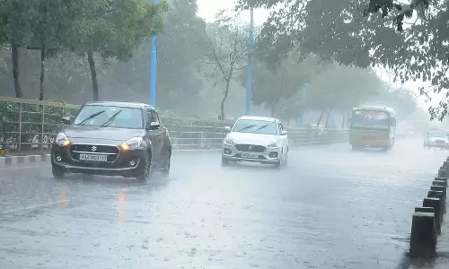 शहर में बारिश: जिले में कम बारिश शहर में बारिश: जिले में कम बारिश