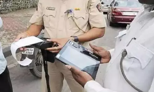 BIG BREAKING: लाखों ई-चालान अब समाप्त...वाहन मालिकों के लिए सबसे बड़ी खुशखबरी BIG BREAKING: लाखों ई-चालान अब समाप्त...वाहन मालिकों के लिए सबसे बड़ी खुशखबरी