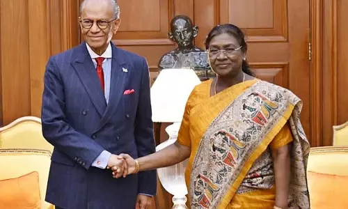 मॉरीशस के प्रधानमंत्री ने राष्ट्रपति मुर्मू से की मुलाकात मॉरीशस के प्रधानमंत्री ने राष्ट्रपति मुर्मू से की मुलाकात