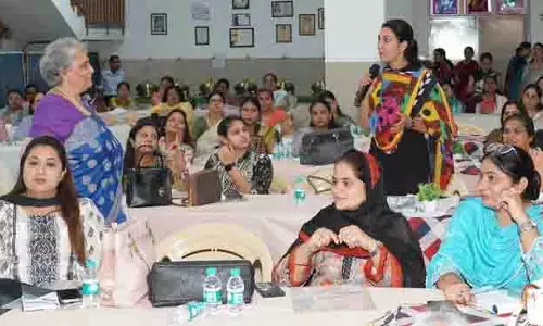 CBSE ने काउंसलिंग मॉडल शुरू किया, समग्र विकास पर ध्यान केंद्रित CBSE ने काउंसलिंग मॉडल शुरू किया, समग्र विकास पर ध्यान केंद्रित