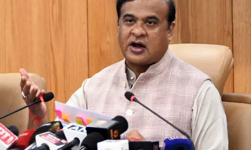 CM विजिलेंस और एंटी-करप्शन ने सरकारी अधिकारी के घर से 92 लाख रुपये से अधिक और सोना जब्त किया