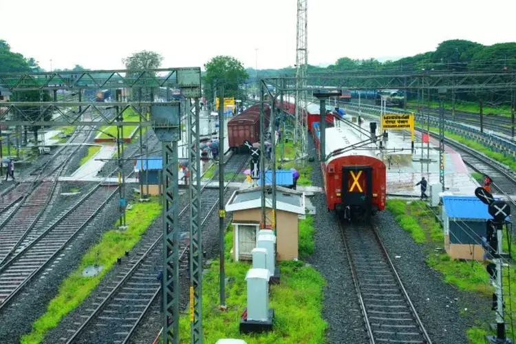 Palakkad रेलवे बाईपास परियोजना जल्द ही शुरू होगी अनुमानित बजट 200 करोड़ रुपये Palakkad रेलवे बाईपास परियोजना जल्द ही शुरू होगी अनुमानित बजट 200 करोड़ रुपये