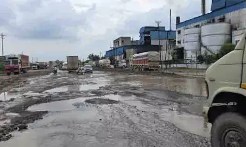 बाधाओं का राजमार्ग, Baddi-Nalagarh 4-लेन सड़क बनी वाहन चालकों की मुसीबत बाधाओं का राजमार्ग, Baddi-Nalagarh 4-लेन सड़क बनी वाहन चालकों की मुसीबत