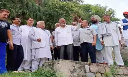 सधोत्रा ने Jammu क्षेत्र में बाढ़ शमन योजना की मांग की सधोत्रा ने Jammu क्षेत्र में बाढ़ शमन योजना की मांग की