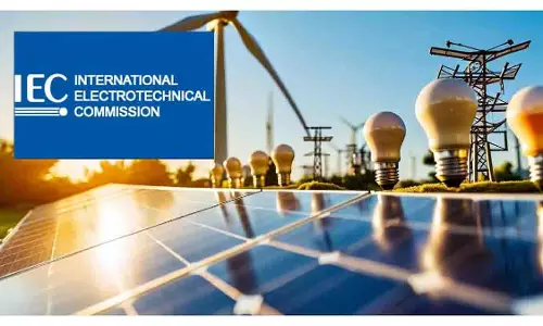 2030 तक नवीकरणीय ऊर्जा क्षमता 5 गुना बढ़ाने की ज़रूरत: IEC प्रमुख 2030 तक नवीकरणीय ऊर्जा क्षमता 5 गुना बढ़ाने की ज़रूरत: IEC प्रमुख