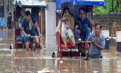 असम में भारी बारिश से भूस्खलन का खतरा बढ़ा, ASDMA ने जारी की एडवाइजरी असम में भारी बारिश से भूस्खलन का खतरा बढ़ा, ASDMA ने जारी की एडवाइजरी