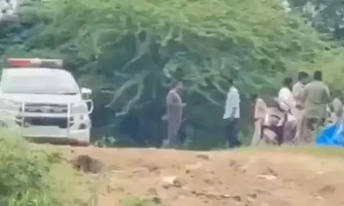 Hyderabad में युवती का नग्न शव मिला..क्या यह हत्या थी..?