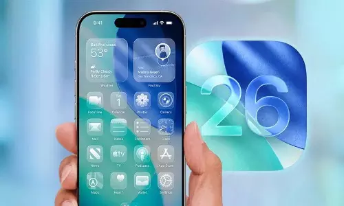 iPhone उपयोगकर्ताओं के लिए बड़ा अपडेट.. iOS 26 एकदम नए लिक्विड ग्लास डिज़ाइन के साथ..!