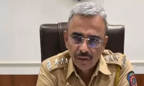 Pune में कार्यस्थल पर 21 वर्षीय लड़की का यौन उत्पीड़न, आरोपी गिरफ्तार Pune में कार्यस्थल पर 21 वर्षीय लड़की का यौन उत्पीड़न, आरोपी गिरफ्तार