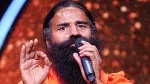 Health: कमजोर मांसपेशियों को मजबूत करने के लिए आजमाएं बाबा रामदेव के उपाए Health: कमजोर मांसपेशियों को मजबूत करने के लिए आजमाएं बाबा रामदेव के उपाए