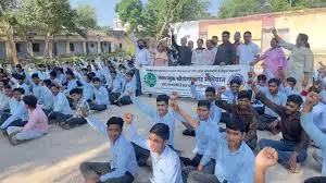 Ganganagar: राजकीय उच्च माध्यमिक विद्यालय 6 LNP में नशा मुक्त जागरूकता कार्यशाला Ganganagar: राजकीय उच्च माध्यमिक विद्यालय 6 LNP में नशा मुक्त जागरूकता कार्यशाला