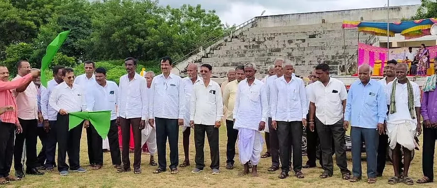 Yadgir : वरिष्ठ नागरिकों के लिए खेलकूद, सांस्कृतिक प्रतियोगिता Yadgir : वरिष्ठ नागरिकों के लिए खेलकूद, सांस्कृतिक प्रतियोगिता