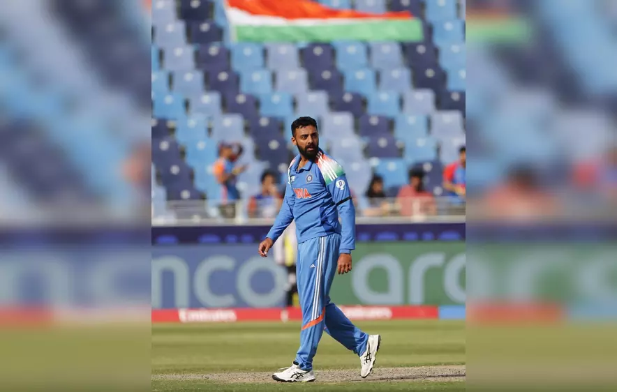 आईसीसी रैंकिंग: टी20 गेंदबाजों की सूची में शीर्ष पर पहुंचे वरुण चक्रवर्ती आईसीसी रैंकिंग: टी20 गेंदबाजों की सूची में शीर्ष पर पहुंचे वरुण चक्रवर्ती