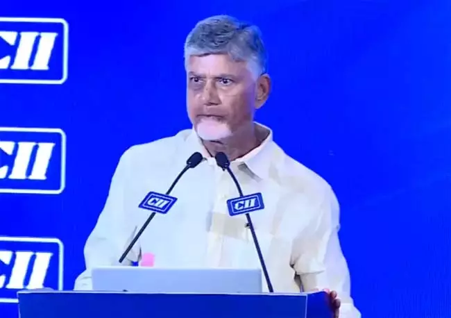 महिला सुरक्षा के मामले में विशाखापत्तनम अव्वल: CM Chandrababu महिला सुरक्षा के मामले में विशाखापत्तनम अव्वल: CM Chandrababu