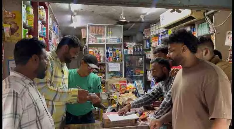 Jalandhar की डिफेंस कॉलोनी के मकान नंबर 0 में 7 मतदाता हैं! Jalandhar की डिफेंस कॉलोनी के मकान नंबर 0 में 7 मतदाता हैं!