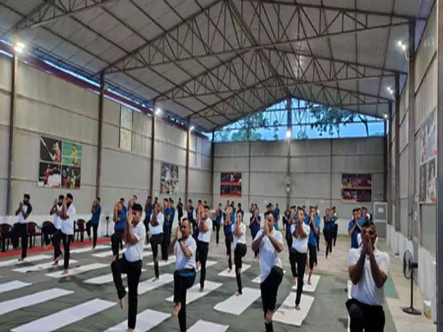 अरुणाचल प्रदेश में सैनिकों के लिए दो हफ्ते का योग प्रशिक्षण कार्यक्रम शुरू अरुणाचल प्रदेश में सैनिकों के लिए दो हफ्ते का योग प्रशिक्षण कार्यक्रम शुरू