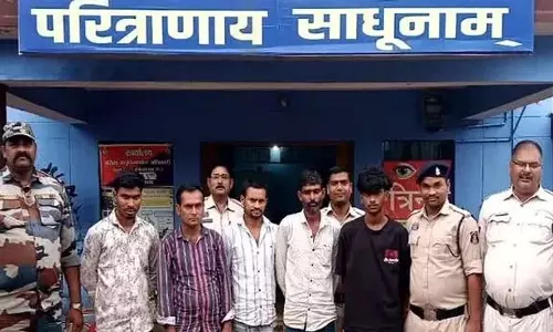 200 गुर्गे गिरफ्तार, गांजा-चरस और शराब जब्त