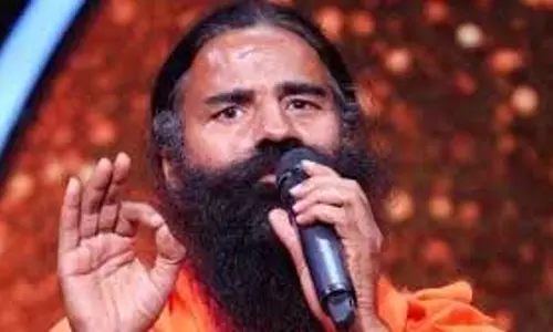 Health: कमजोर मांसपेशियों को मजबूत करने के लिए आजमाएं बाबा रामदेव के उपाए Health: कमजोर मांसपेशियों को मजबूत करने के लिए आजमाएं बाबा रामदेव के उपाए
