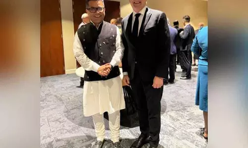 पापुआ न्यू गिनी दिवस पर मंत्री पबित्रा मार्गेरिटा की ऑस्ट्रेलियाई पीएम अल्बानीज़ से मुलाकात
