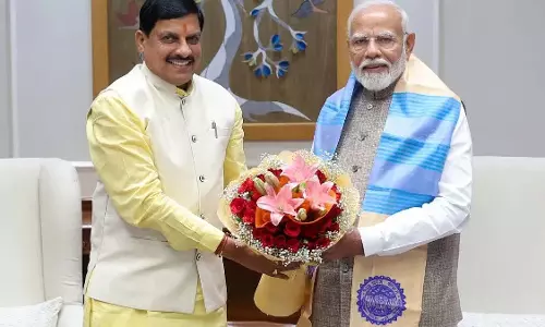 MP : सीएम ने धार दौरे से पहले पीएम मोदी को जन्मदिन की शुभकामनाएं दीं MP : सीएम ने धार दौरे से पहले पीएम मोदी को जन्मदिन की शुभकामनाएं दीं