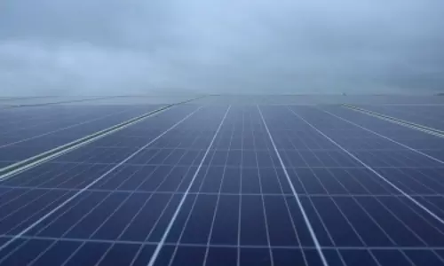 भारत ग्रीन एनर्जी डेवलपमेंट में ग्लोबल लीडर के रूप में उभर रहा भारत ग्रीन एनर्जी डेवलपमेंट में ग्लोबल लीडर के रूप में उभर रहा