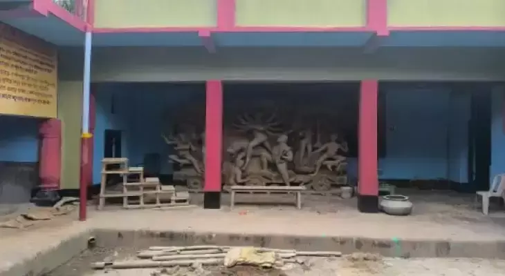 Maldah: दुर्गा पूजा की 224 वर्षीय परंपरा डगमगाई