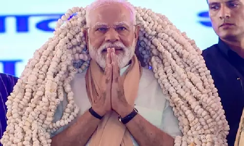 गुजरात से विश्व मंच तक: पीएम मोदी के 75 वर्ष और भारत की प्रगति